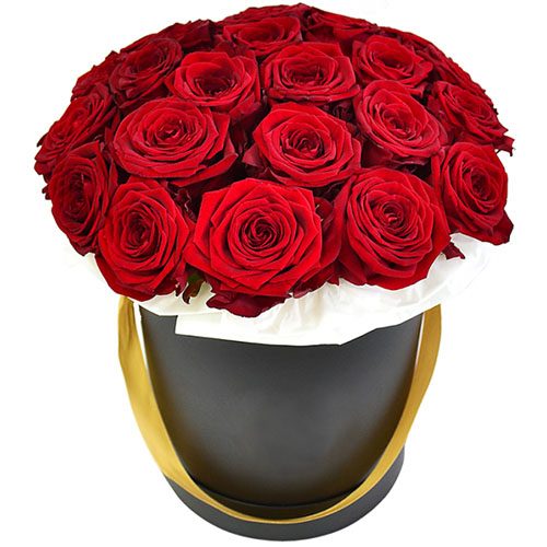 21 червона троянда в капелюшній коробці фото