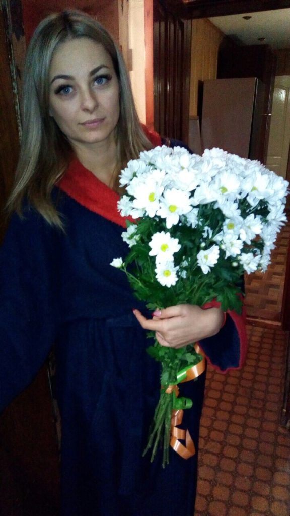 живе фото товару "Букет «Королева»"