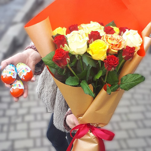 мікс букет із троянд фото