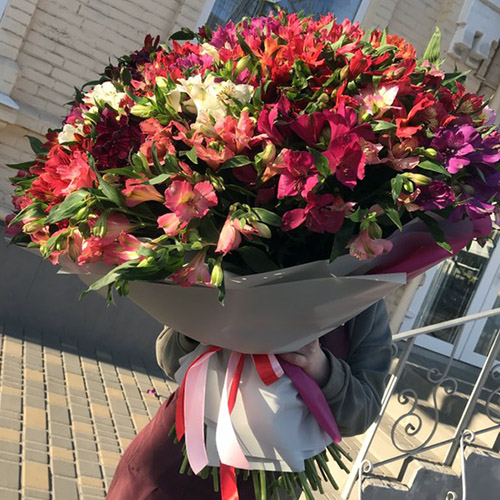 Переглянути товари з категорії «VIP букети» | Луцьк | «Роза Волинь» категория товаров VIP букети | Луцьк | «Роза Волинь»