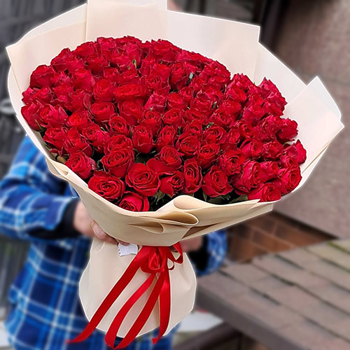 величезний букет червоних троянд фото